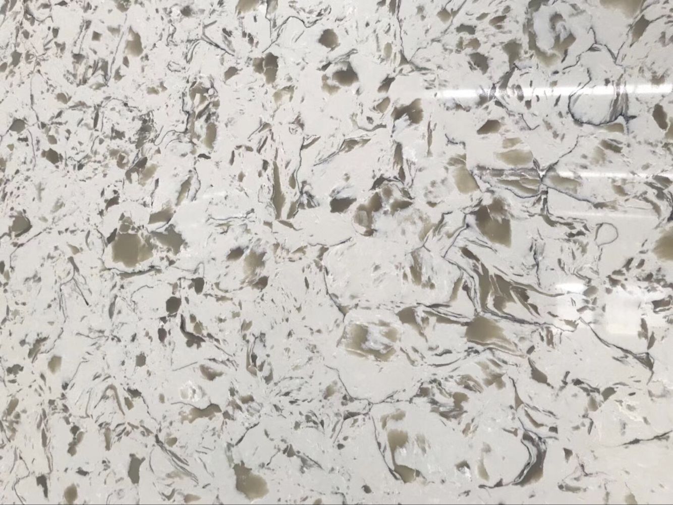 Oysters Quartz