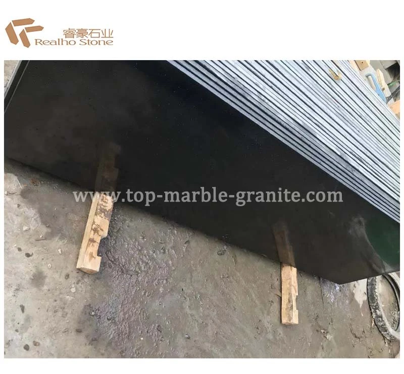 Black granite slab for countertop