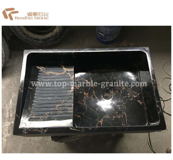 Lavadero de mármol integrado con tabla de lavar