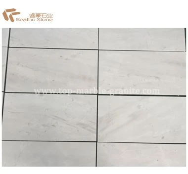 Piso de baño de azulejos de mármol