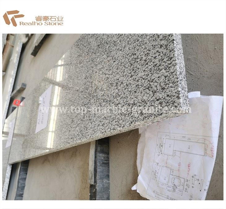 white granite countertop