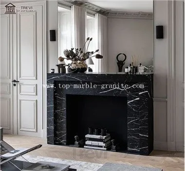Hogar de chimenea de mármol negro