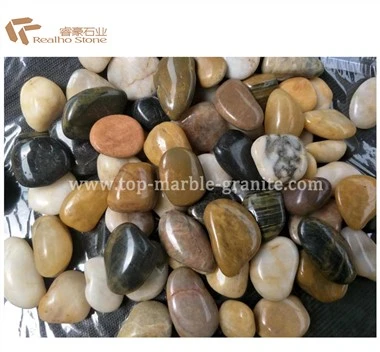 Guijarro de piedra de río decorativo de colores mezclados
