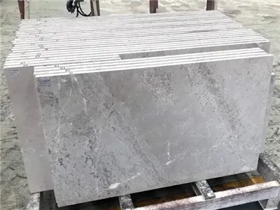 El azulejo de mármol gris seda persa pulido